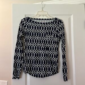 Long sleeve light weight shirt